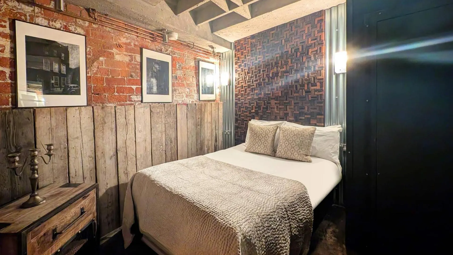 Villa Blayds Yard Leeds  Leeds (West Yorkshire)